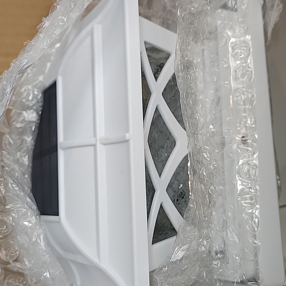 SIEDiNLAR Solar Post Cap Lights Outdoor Glass 2 Color Modes 8 LEDs for 4x4 5x5 6 - Picture 6 of 13